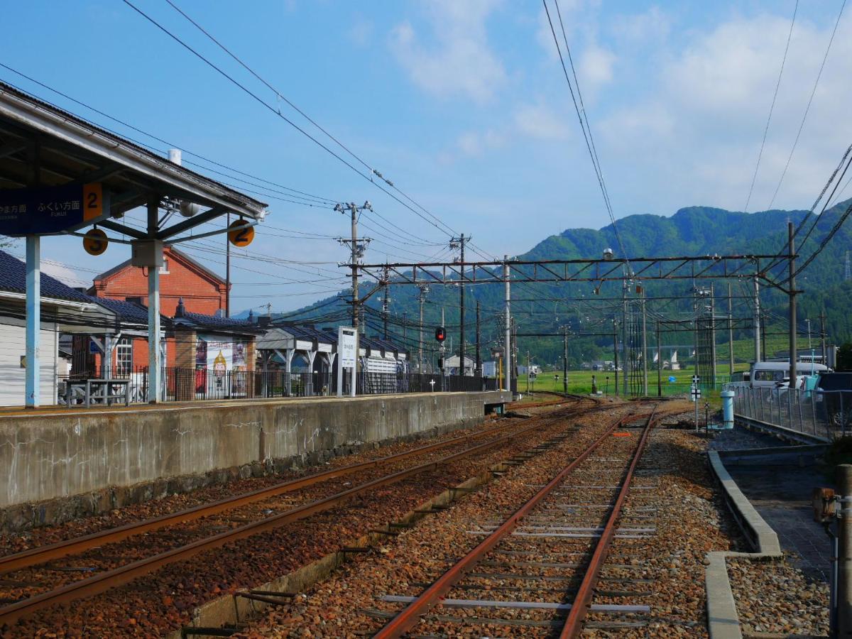 駅前宿舎 禪 Shared House Zen Eiheiji Esterno foto