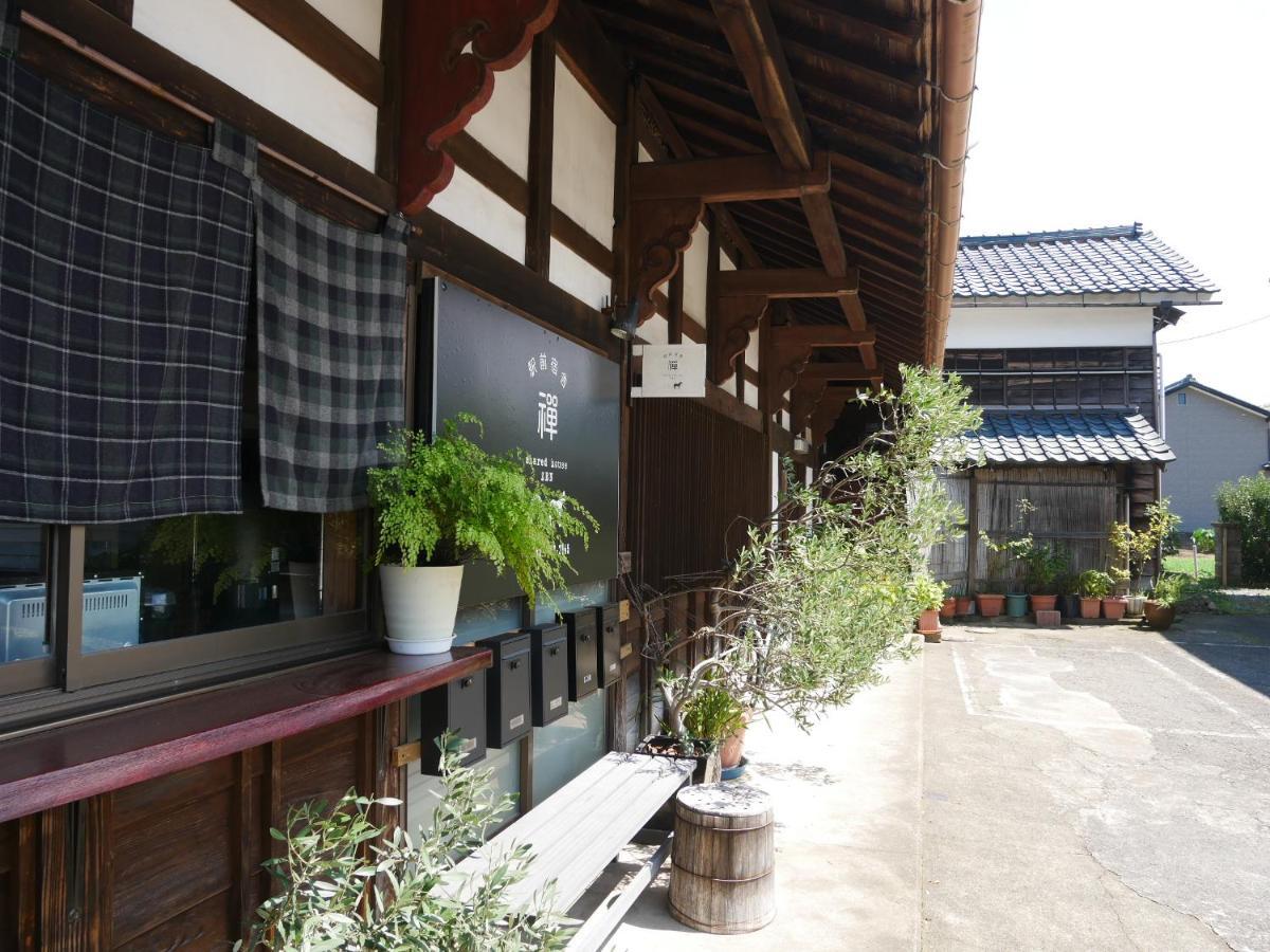 駅前宿舎 禪 Shared House Zen Eiheiji Esterno foto