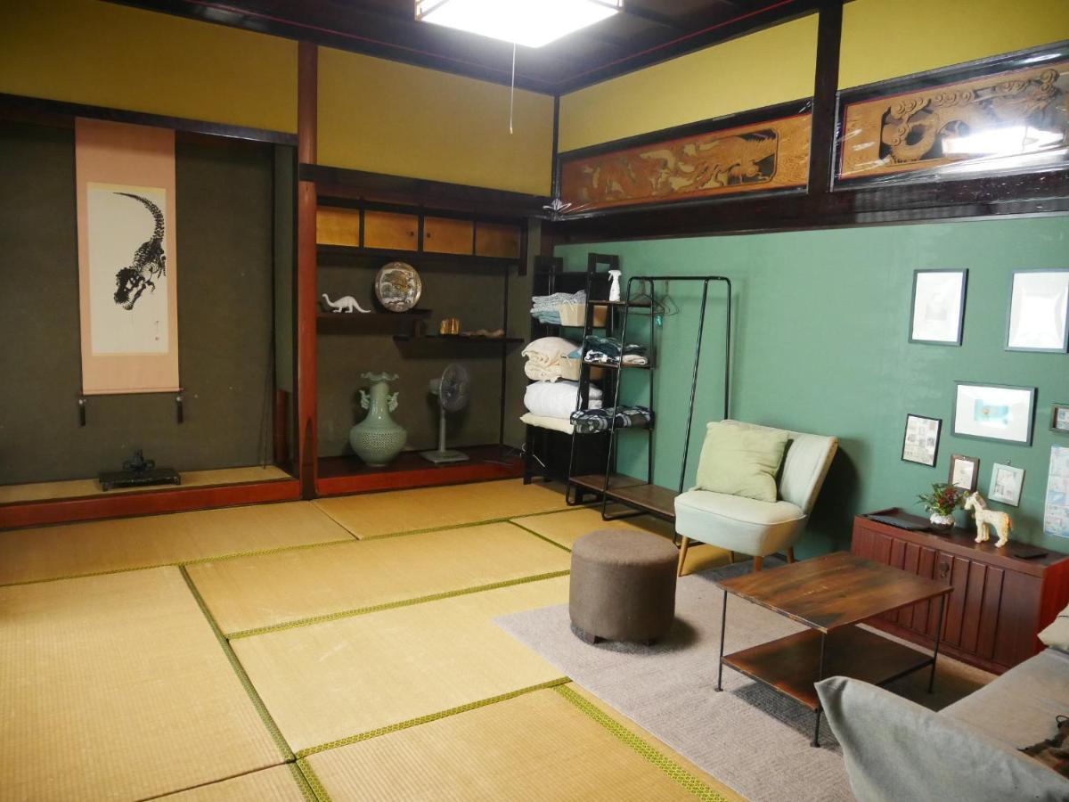 駅前宿舎 禪 Shared House Zen Eiheiji Esterno foto